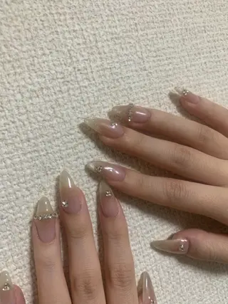 ネイル Nails wisBlancaのネイルデザイン