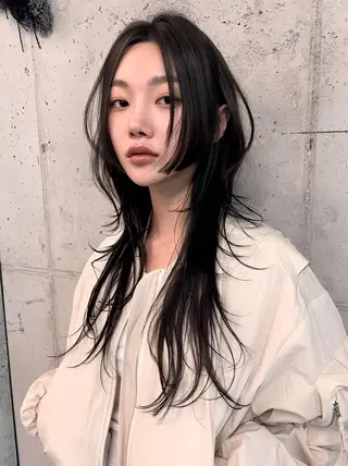 ロング 韓国特化型 エクステ、カラー専門のヘアスタイル