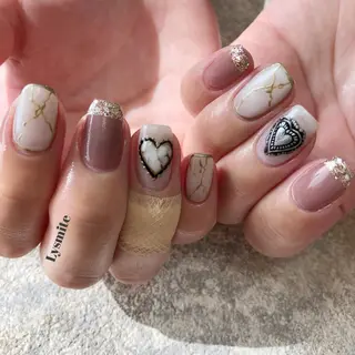 ネイル 岩本 美香のネイルデザイン