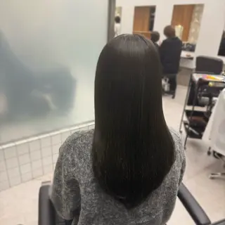 セミロング カラー 縮毛矯正+モテカラー 🎀✨MIHOのヘアスタイル