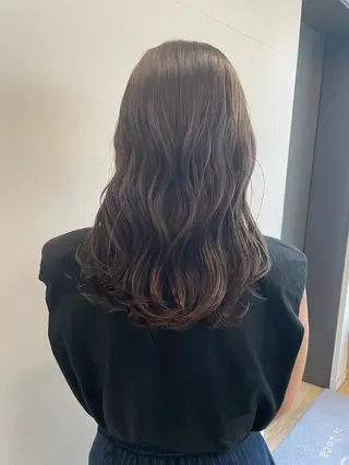 セミロング 岡本 拡夢のヘアスタイル
