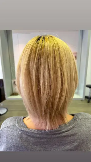 ショート 岡本 紗依のヘアスタイル