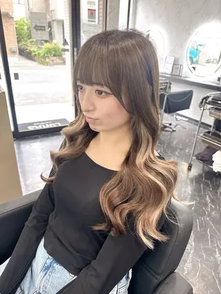 ロング stylist Momoのヘアスタイル
