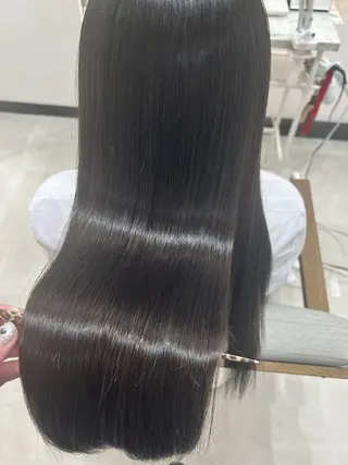 ロング カラー UNJOUR.上荒田店所属・髪質改善アンジュール かほのヘアスタイル