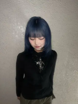 ミディアム AIRA/ブリーチ /透明感カラーのヘアスタイル