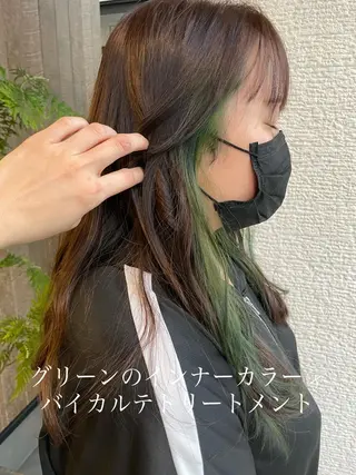 ロング カラー やまこし 美裕樹のヘアスタイル