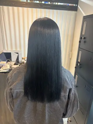 セミロング パドゥプロン あんずのヘアスタイル
