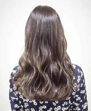 ロング カラー 髪質改善サロン 心斎橋ARCHEのヘアスタイル