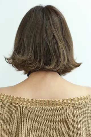 ミディアム カラー Ashanti 磯崎のヘアスタイル