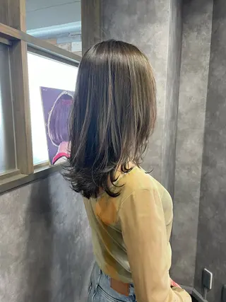 ミディアム 高橋 くるみのヘアスタイル