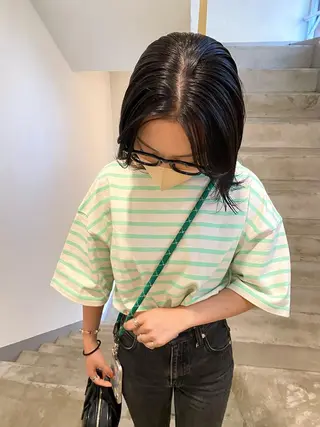 ミディアム 薄暮 マツイ　レンのヘアスタイル