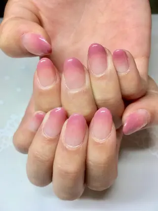 ネイル 新宿ネイルサロン ジェミディローサのネイルデザイン