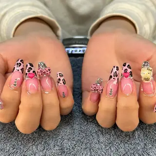ネイル MHR nailのネイルデザイン