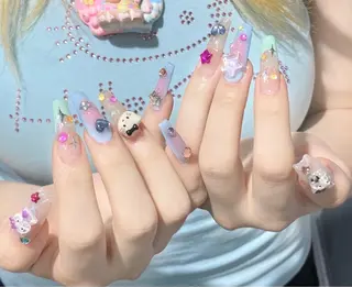 ネイル D-BEAUTY Nailsalonのネイルデザイン