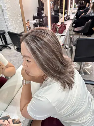 ミディアム カラー ハイライト白髪ぼかし メンズパーマ渋谷のヘアスタイル