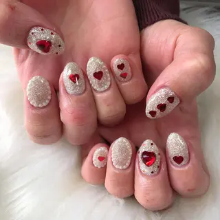 ネイル 西岡 杏のネイルデザイン