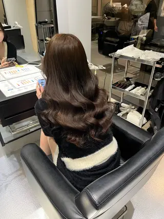 ロング カラー 山下 とよかのヘアスタイル