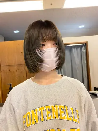 ショート デザインカラー/ボブ ブリーチカラー/ユリのヘアスタイル