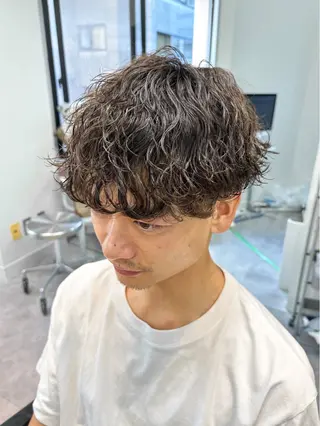 ショート パーマ メンズ メンズパーマ メンズ特化ryoのヘアスタイル