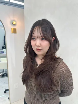 ロング カラー 韓国風レイヤーカラー ライムのヘアスタイル