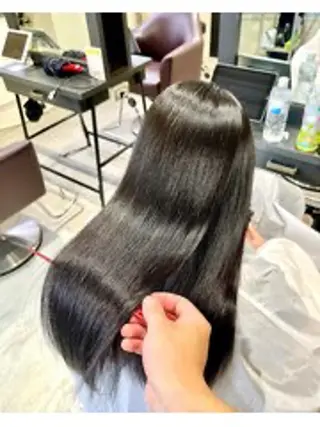 ロング 鈴木 未夢のヘアスタイル