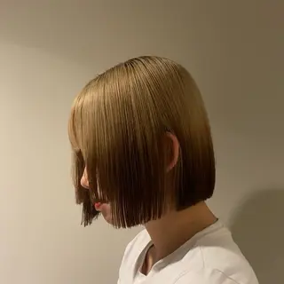 カラー ナホ/ハイトーン/ ブリーチ/ヘッドスパのヘアスタイル
