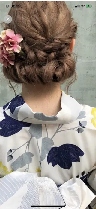 ヘアアレンジ ALLURE hair&esteの眉毛・アイブロウイメージ