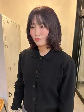 ミディアム カラー CARICIA 白木 由里加/新栄のヘアスタイル