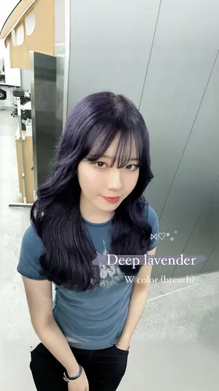 ロング カラー 暗髪🩶ラベンダー/ ブルー/ユウナ🤍のヘアスタイル