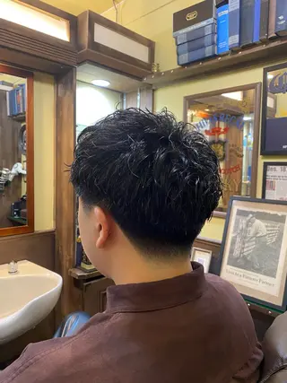 ショート パーマ メンズ 💈メンズカット 中野💈志賀 隼樹のヘアスタイル