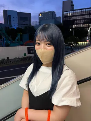 カラー 鵜澤 華乃音のヘアスタイル