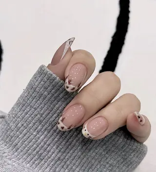ネイル エリ🫧 nail池袋東口のネイルデザイン
