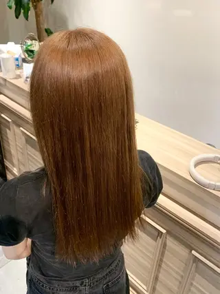 セミロング カラー ｶﾉ / 艶カラー/レイヤーのヘアスタイル