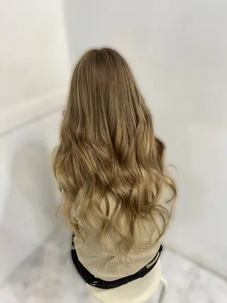 カラー 🩶BRAS 🩶のヘアスタイル
