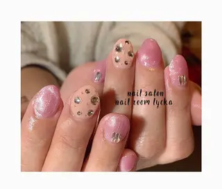 ネイル ﾈｲﾙﾙｰﾑﾘｯｶ 𝐦𝐚𝐲𝐮のネイルデザイン