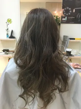 セミロング ロング 竹井 寛喜のヘアスタイル
