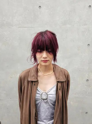 セミロング カラー OMA　 カタギシのヘアスタイル