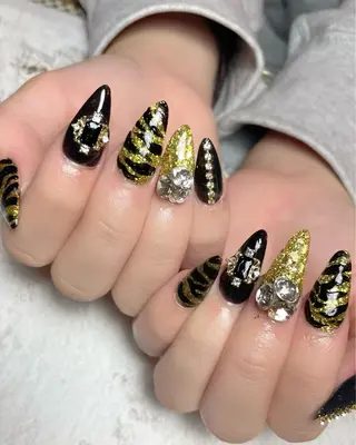 ネイル Feel ‪‪☺︎‬Yuriaのネイルデザイン