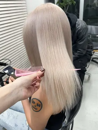 ロング カラー 韓国/ハイトーン/ ボブ🎀MIKU🎀のヘアスタイル