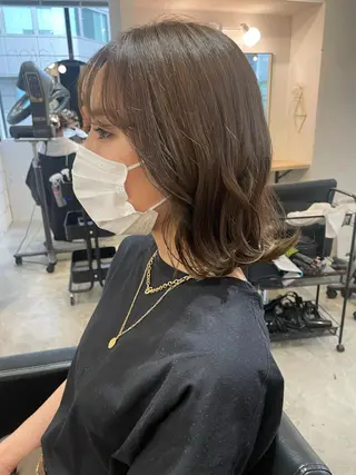 ミディアム カラー レイヤー♡ 石川優奈のヘアスタイル