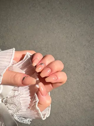 ネイル I-nailロング /ワンホン/キラキラのネイルデザイン