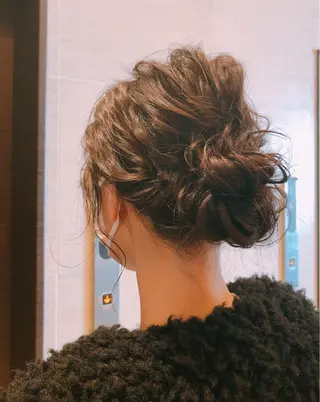 ミディアム カラー ヘアアレンジ 小田 莉加子のヘアスタイル
