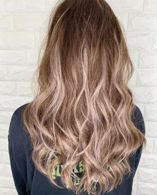 ロング ✨️プルエクステ ディプロマ取得✨️のヘアスタイル