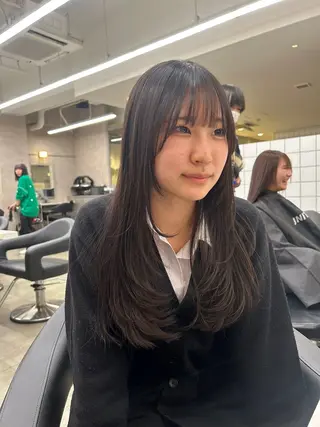 カラー 透明感ベージュ🤎 ナチュラルレイヤーのヘアスタイル