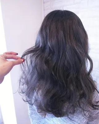 セミロング カラー RU RIのヘアスタイル
