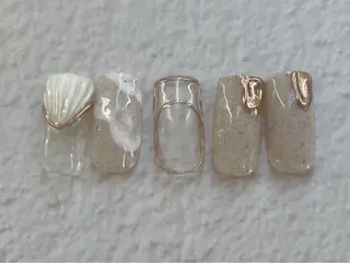 ネイル KARIN LANDHAKATAのネイルデザイン