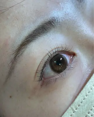 マツエク・マツパ 井上 真里奈のヘアスタイル