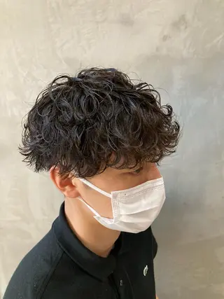ショート パーマ メンズ 波巻きスパイラルパー マ/シャドウパーマ駿のヘアスタイル