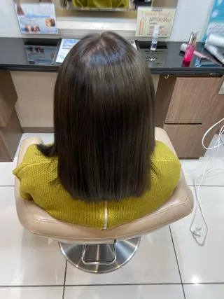セミロング カラー 💍美髪矯正💍 髪質改善・店長 伊藤のヘアスタイル