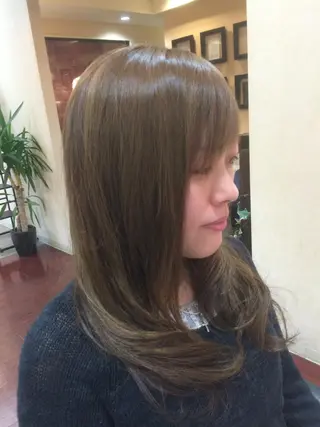 セミロング ロング Lanahairsalon IWATSUKA所属・ヨナハ セイヤのヘアスタイル